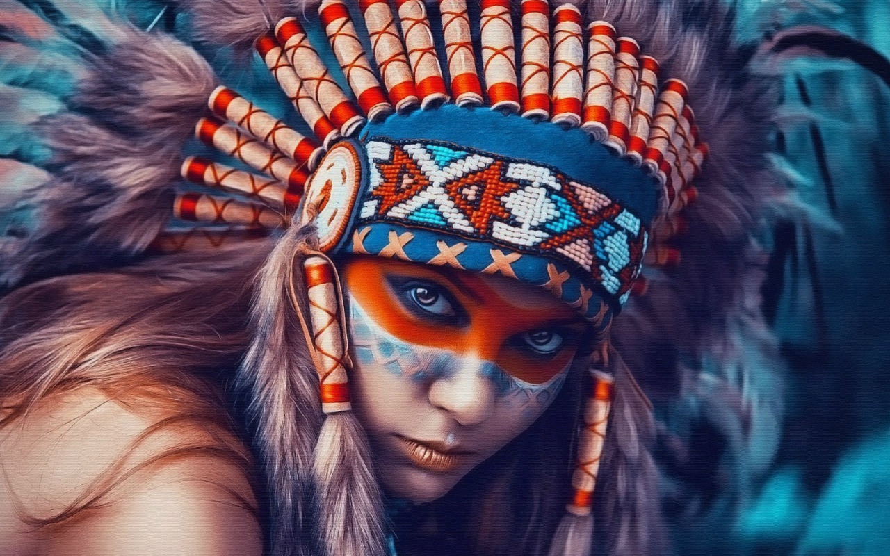 Девушка в наряде индейца