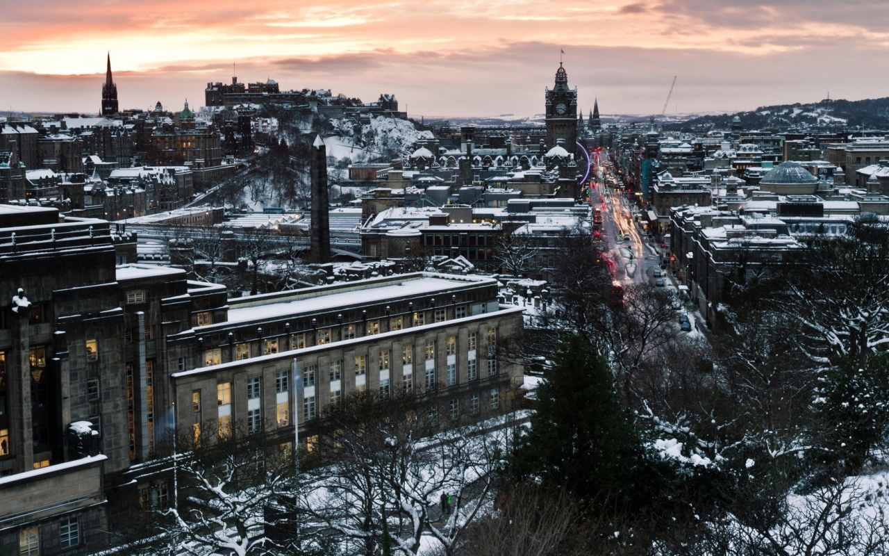 Зимний город Эдинбург