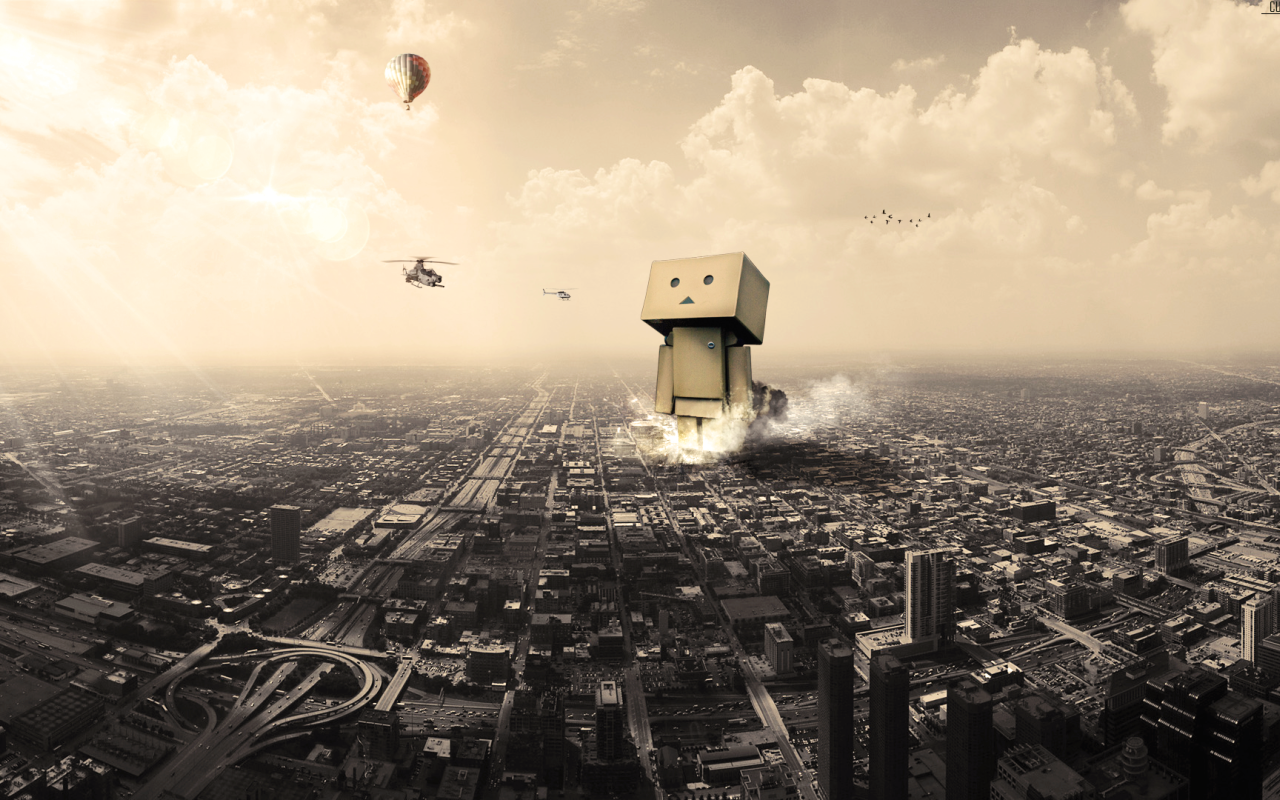 Картонный человек разрушает город