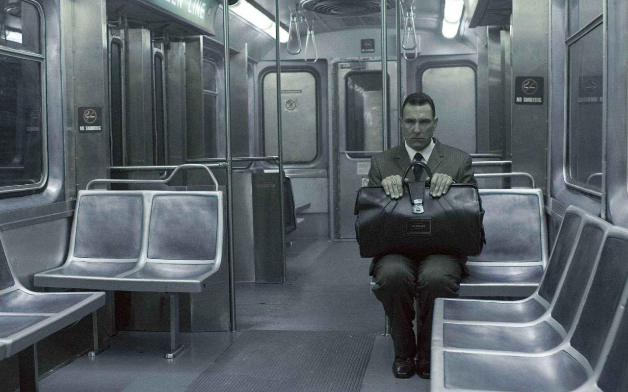 Одинокий пассажир метро