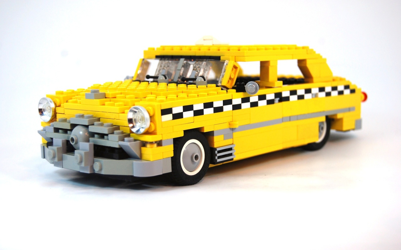 Такси из ЛЕГО