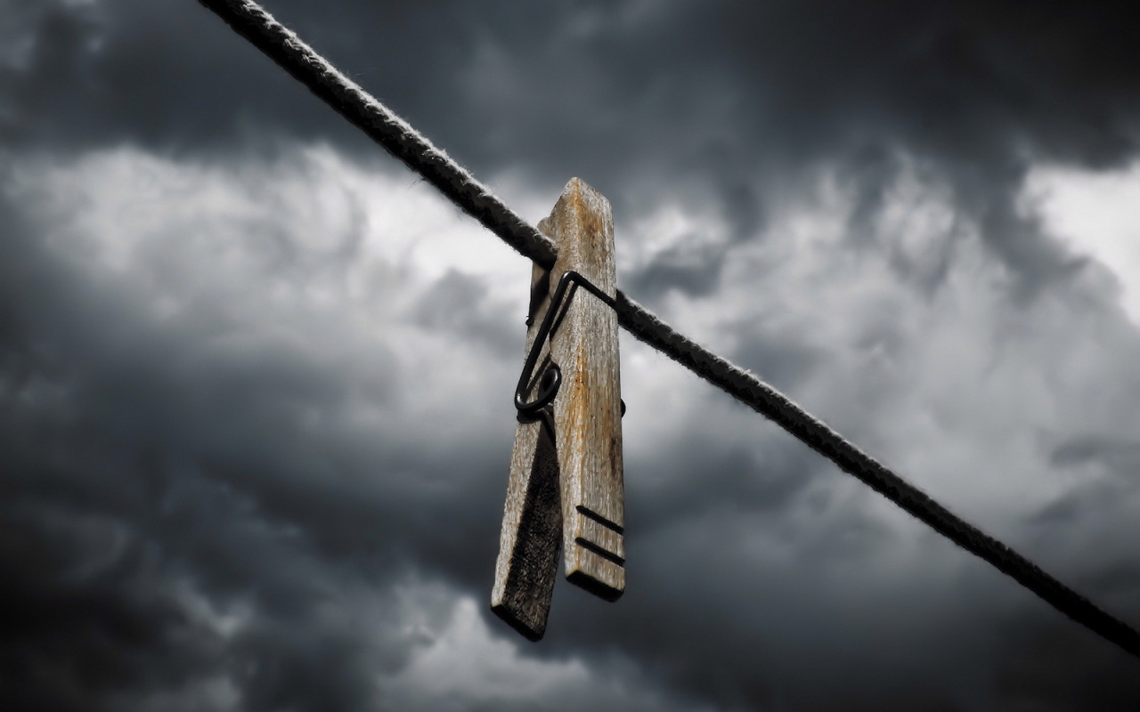 Деревянная прищепка