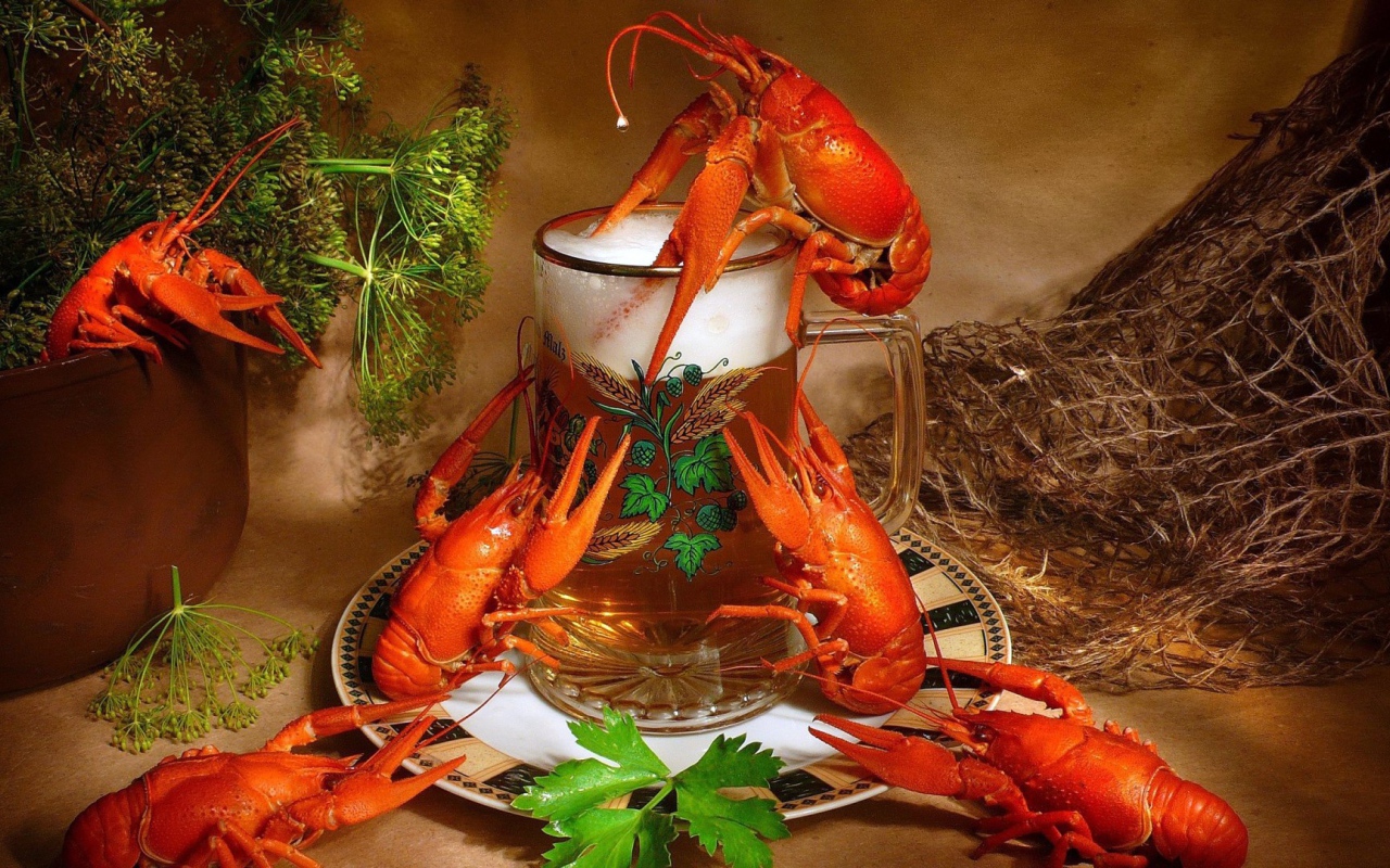 Пиво с вареными раками