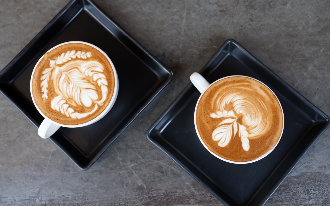 Рисунки на пенке кофе