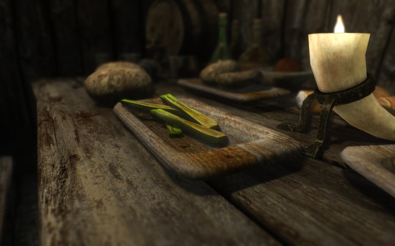 Еда на столе в игре