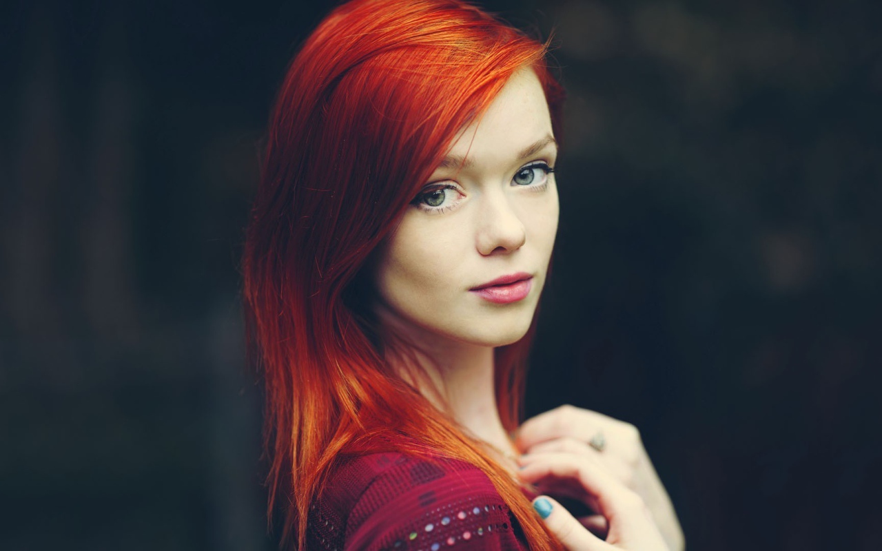 Зеленоглазая модель Julie Kennedy