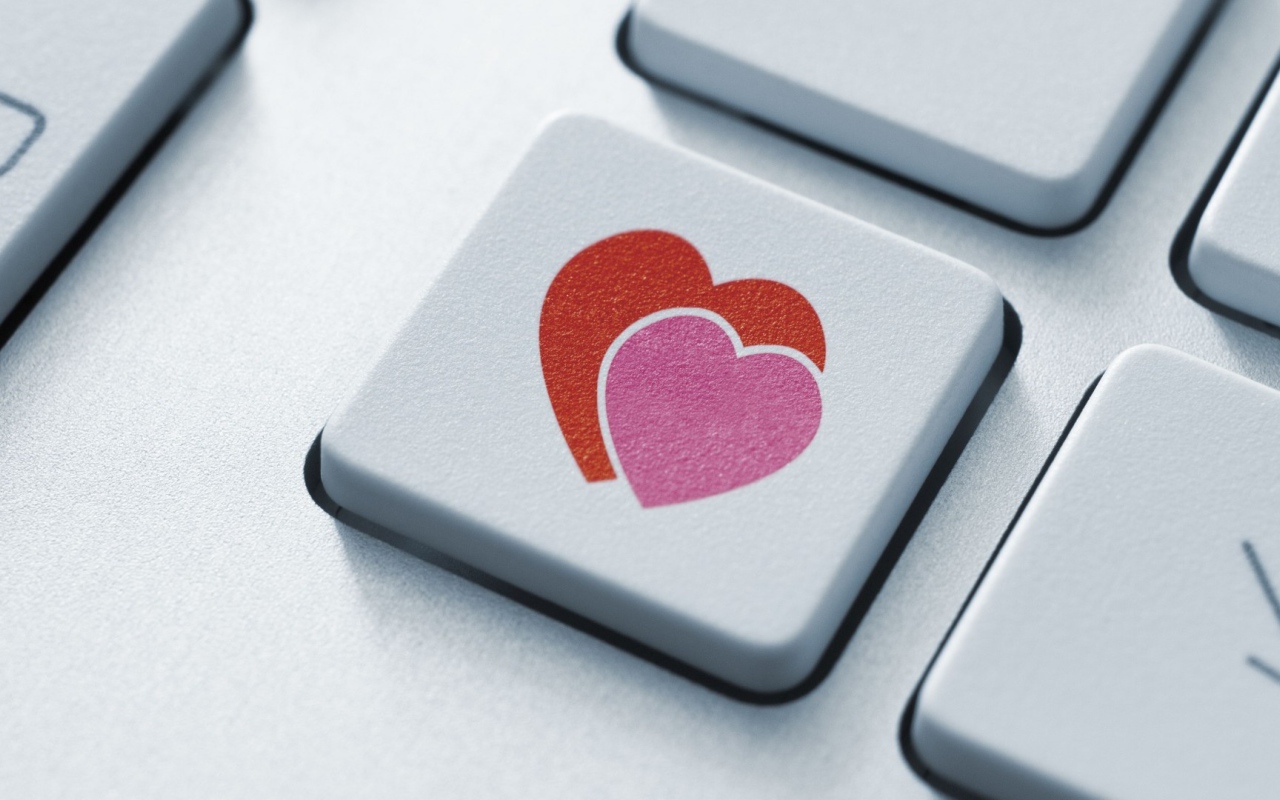 Два сердца на кнопке