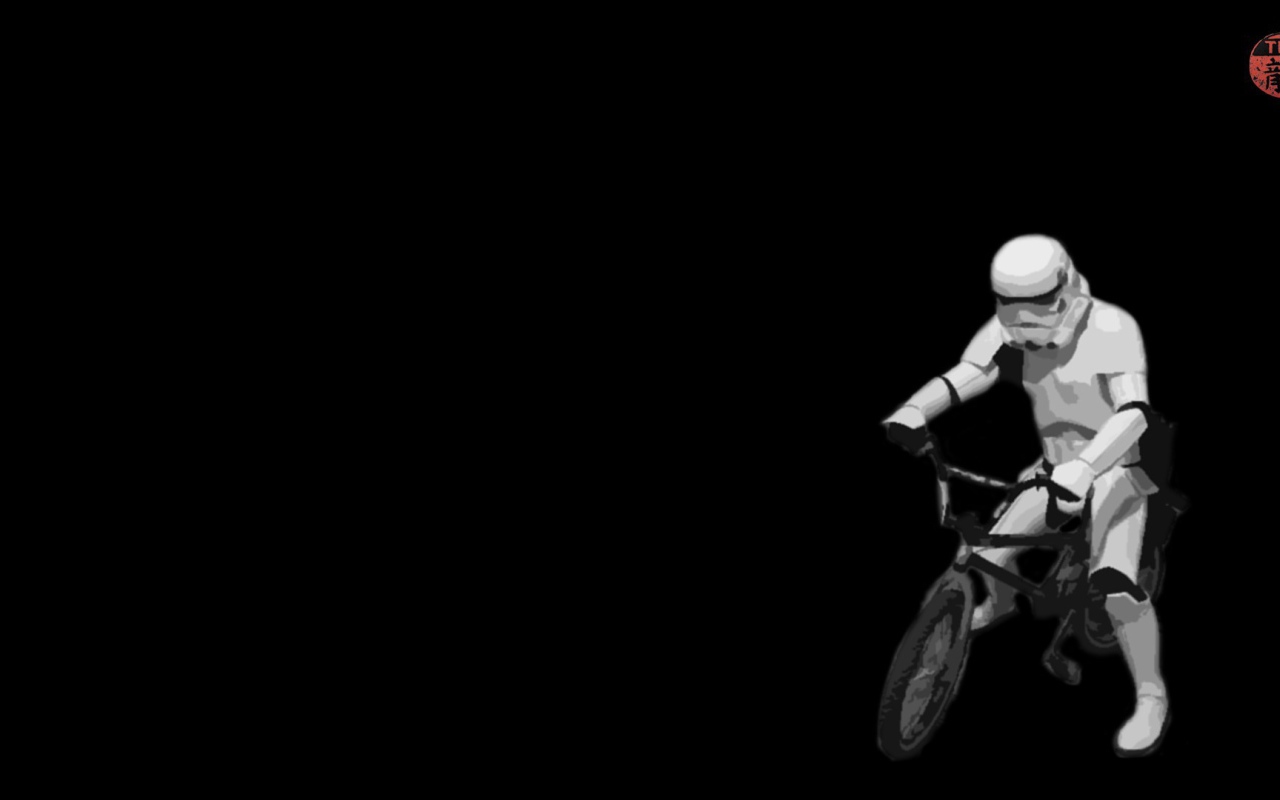 Имперский штурмовик на велосипеде