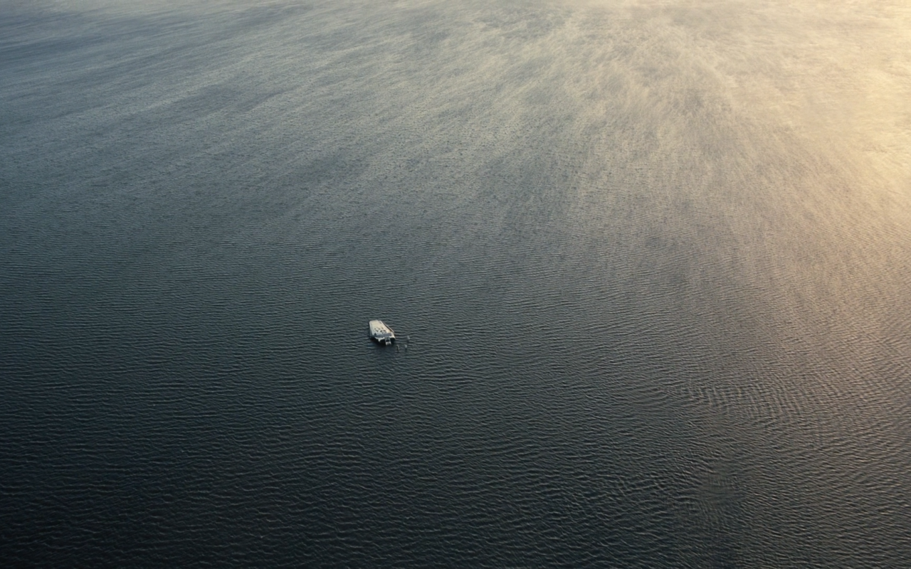 Корабль среди воды, фильм Интерстеллар