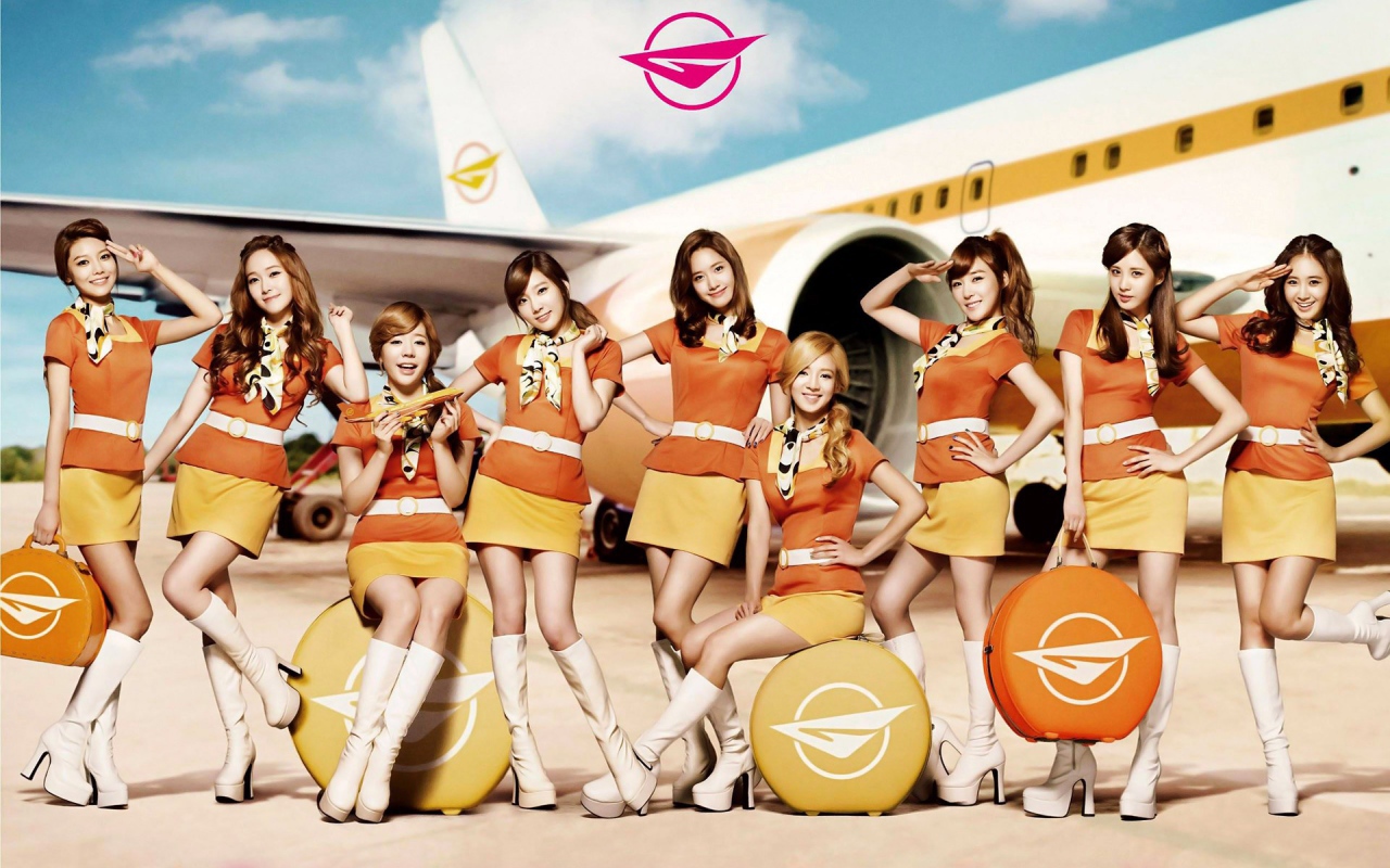 Девушки в оранжевой одежде, Girls’ Generation