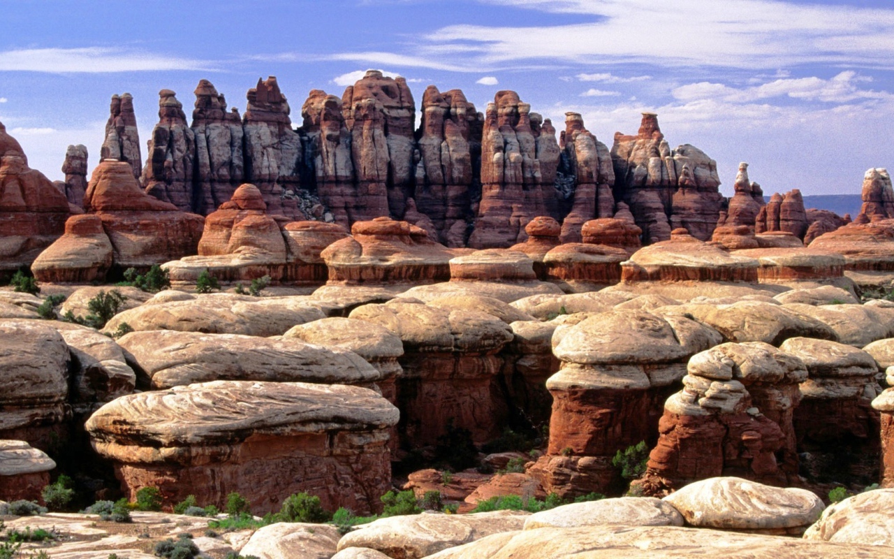 Необычные скальные образования - работа ветра