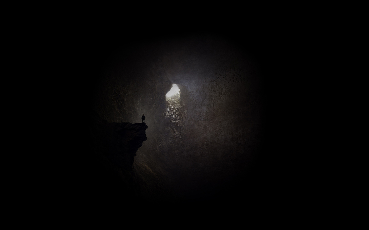 Свет на выходе из пещеры