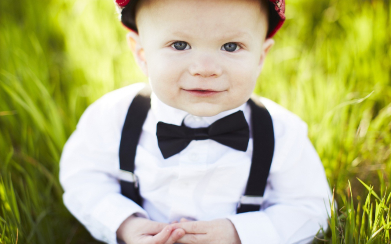 Мальчик в парадном наряде