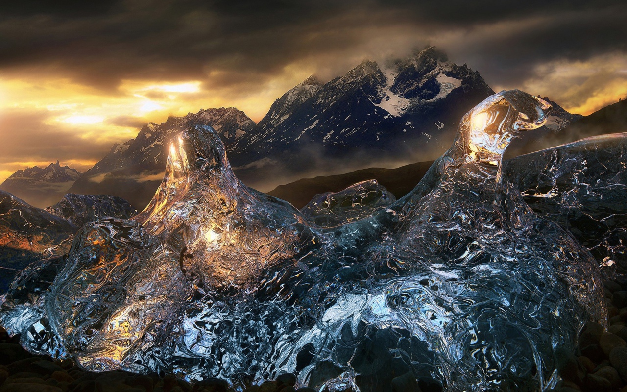 Лед в горах Торрес-дель-Пайне, Чили