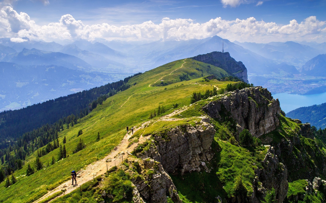 Пешие прогулки в горах Швейцарии