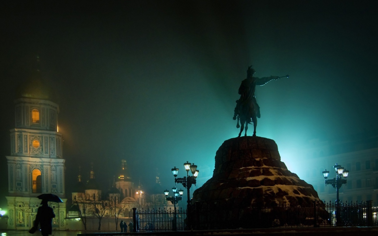 Памятник Богдану Хмельницкому в Киеве, Украина