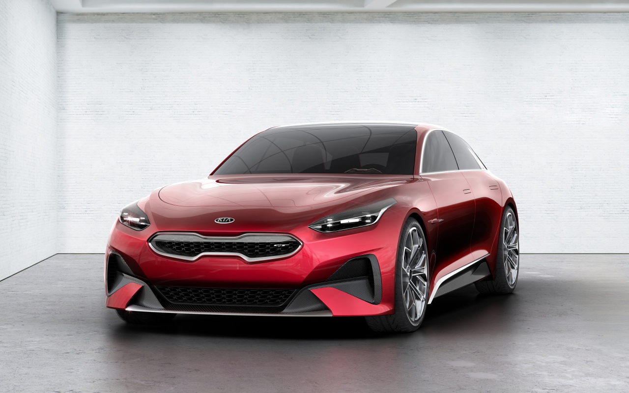 Красный спортивный автомобиль хэтчбек KIA Pro Ceed, 2017