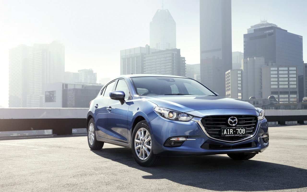 Автомобиль Mazda 3 Maxx, голубой металлик 