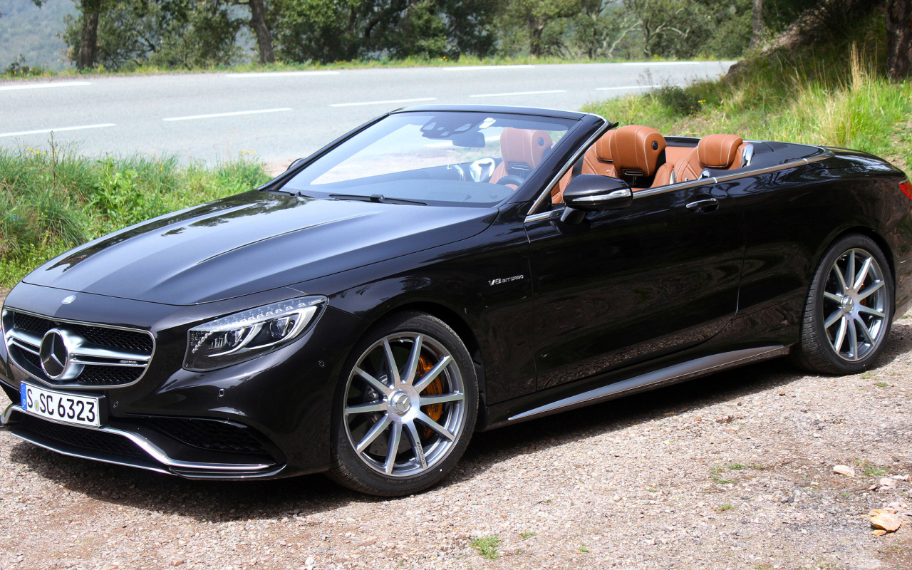 Черный Mercedes-AMG S63 Cabriolet  2017 года 