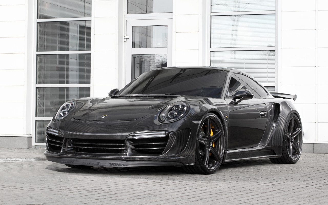 Серый быстрый автомобиль Porsche 911 Turbo Stinger GTR, 2017 