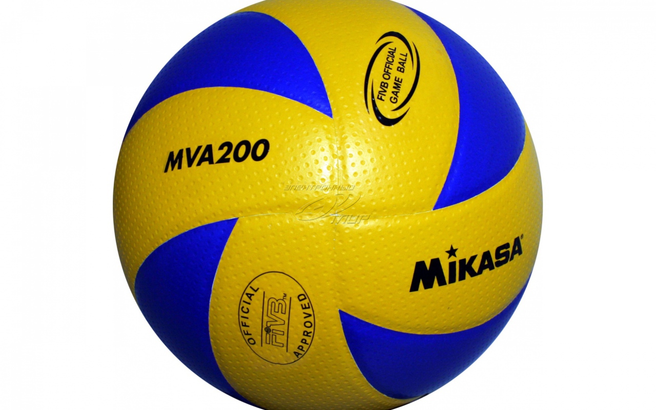 Волейбольный мяч на белом фоне