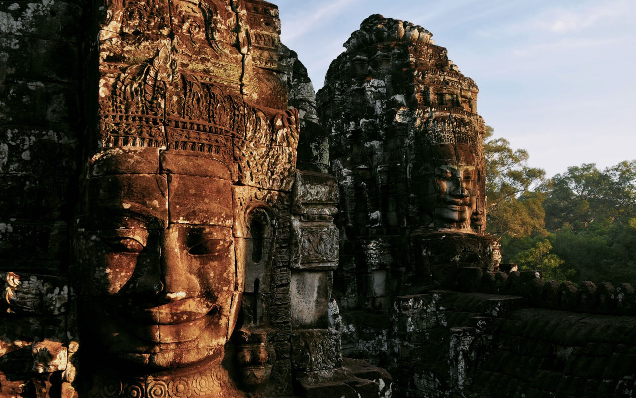 Развалины старого храма, Камбоджа 