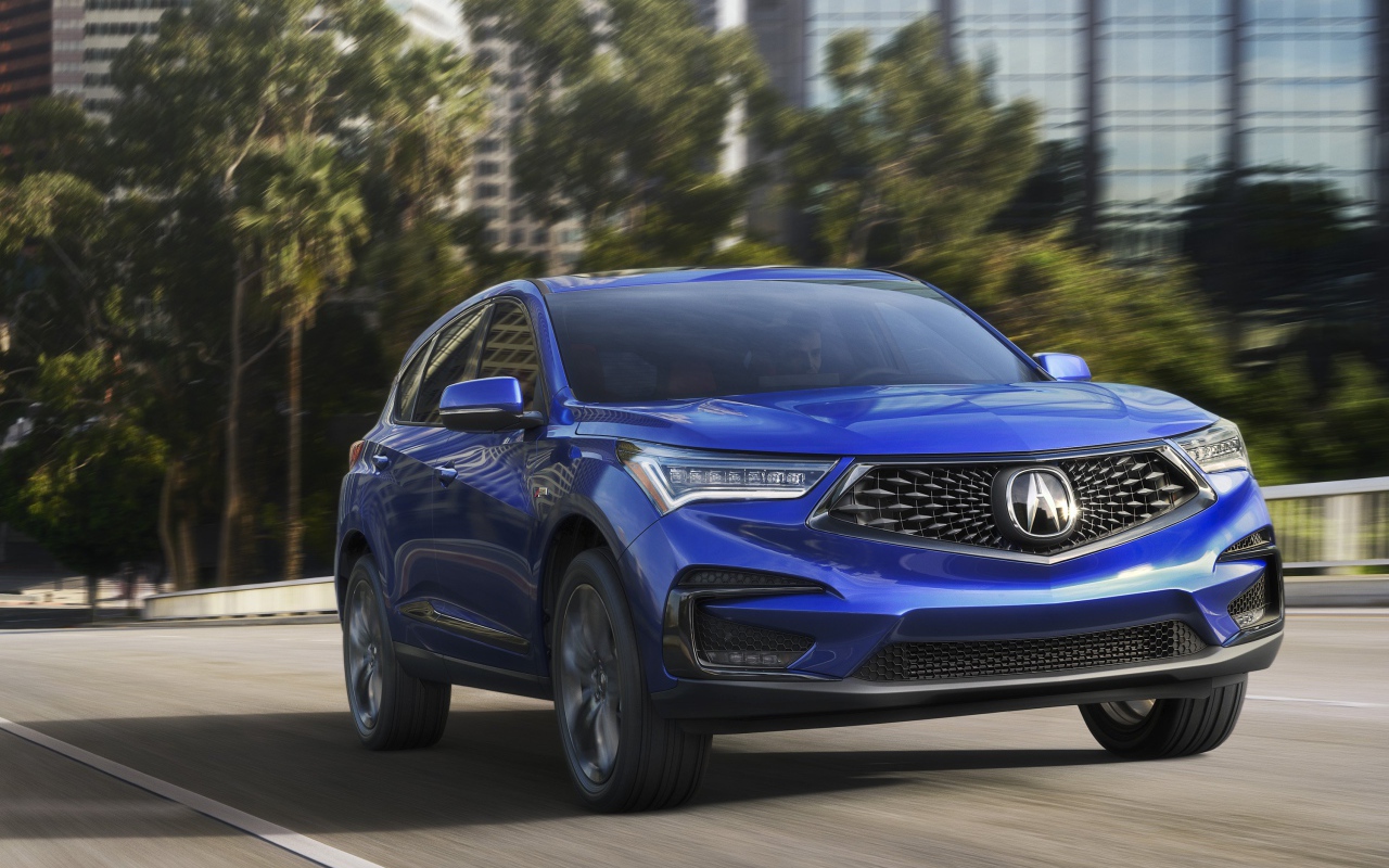 Синий автомобиль внедорожник Acura RDX, 2019
