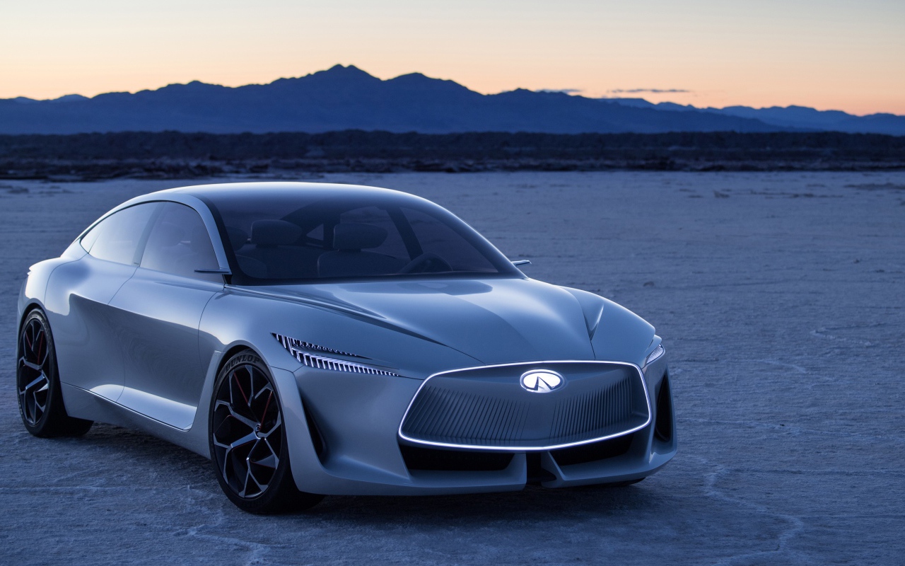 Автомобиль Infiniti Q Inspiration Concept, 2018 на закате