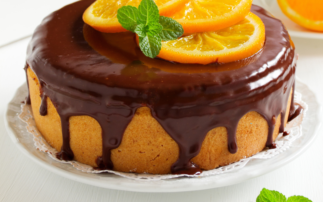 Праздничный пирог с шоколадом и апельсинами 