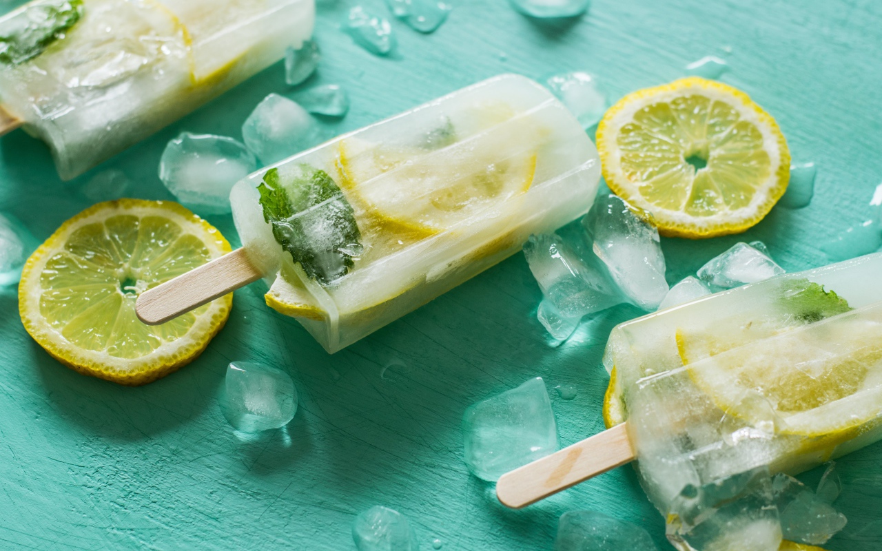 Мороженое фруктовый лед с лимоном 