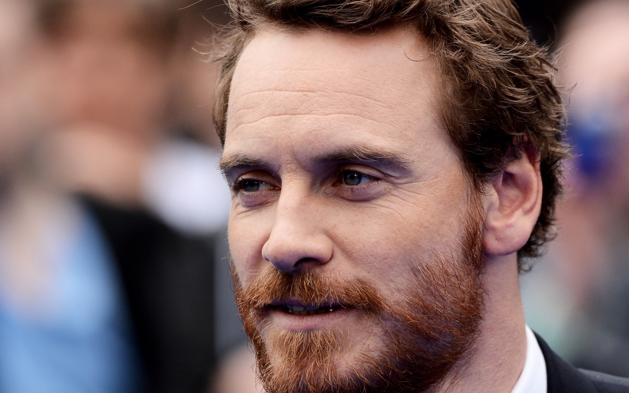 Актер Майкл Фассбендер с бородой