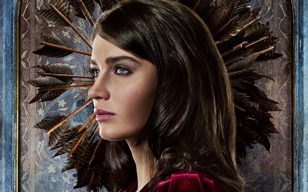 Актриса Ив Хьюсон в новом фильме Робин Гуд. Начало, 2018