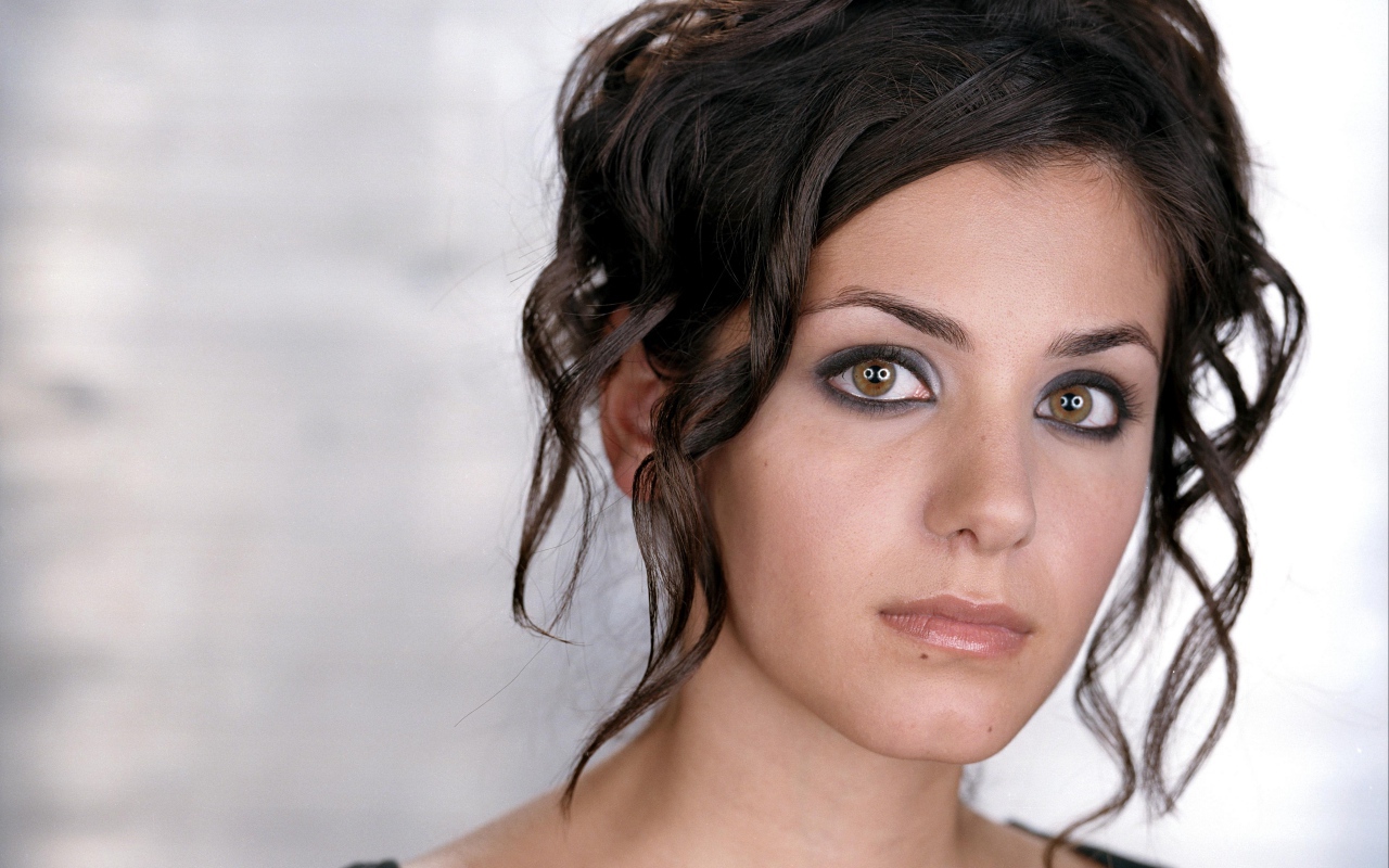 Британская певица Кэти Мелуа