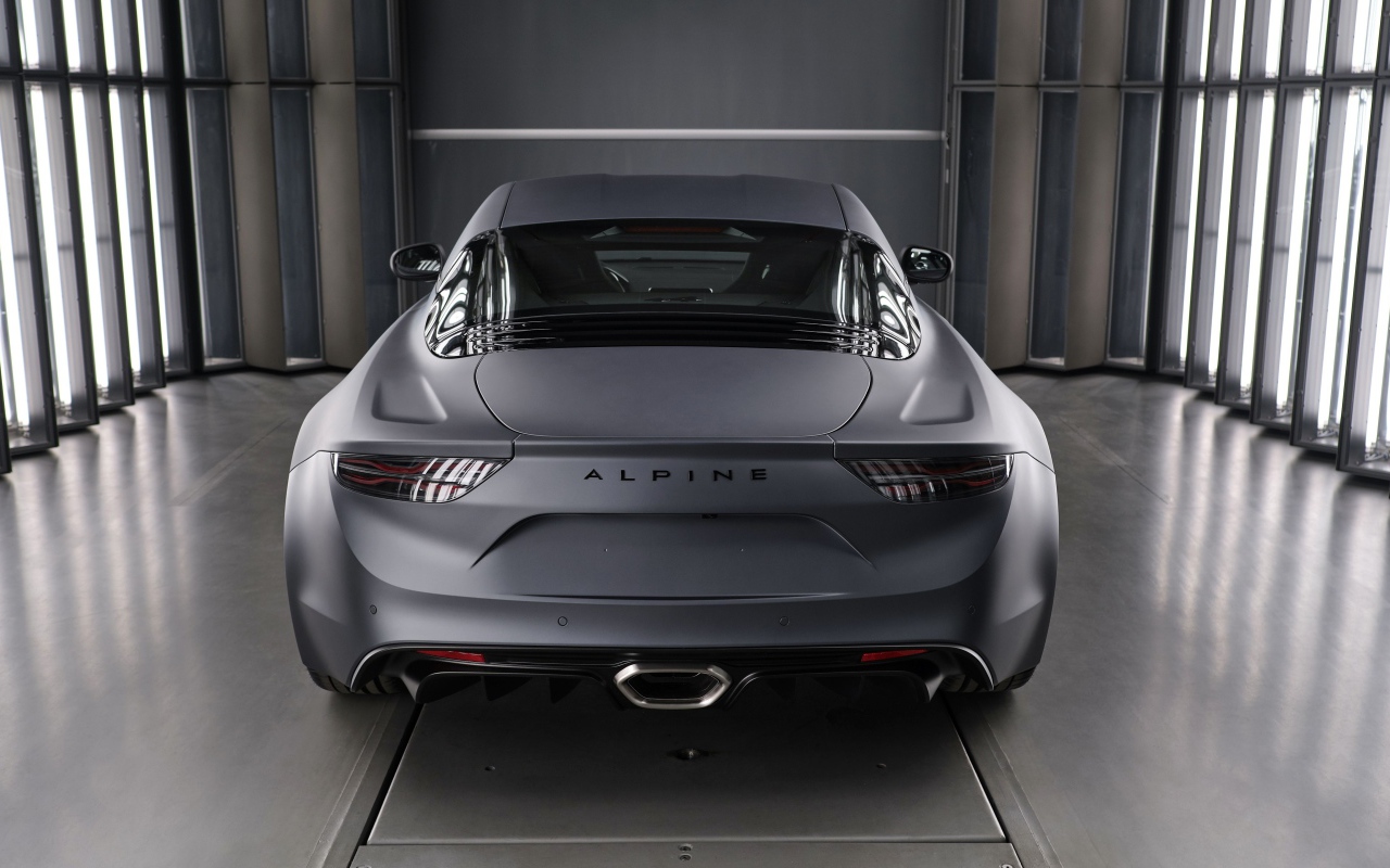 Серебристый автомобиль Alpine A110S, 2019 года вид сзади