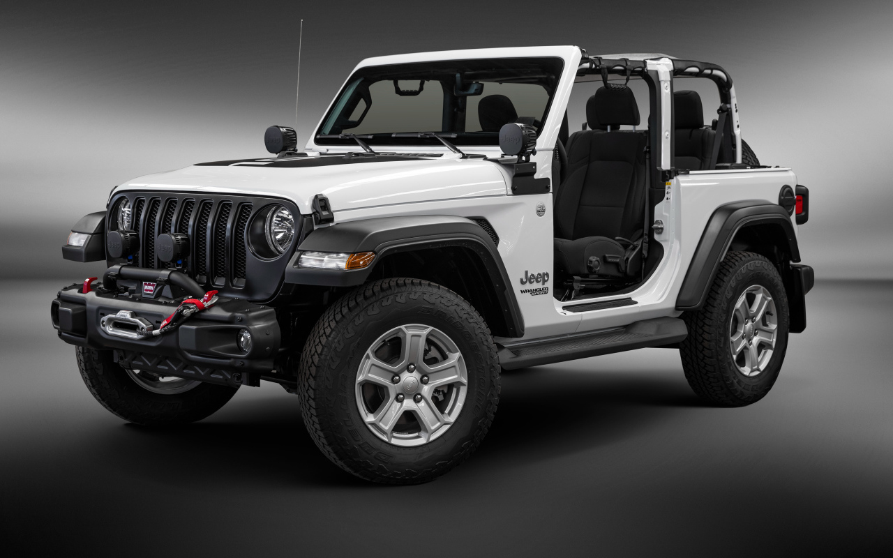 Автомобиль Jeep Wrangler Sport 2019 года