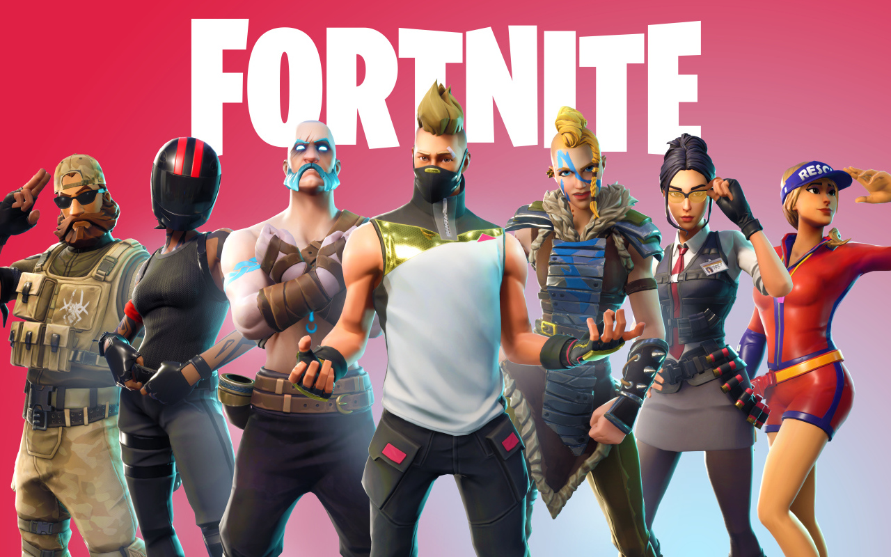 Персонажи компьютерной игры Fortnite на розовом фоне