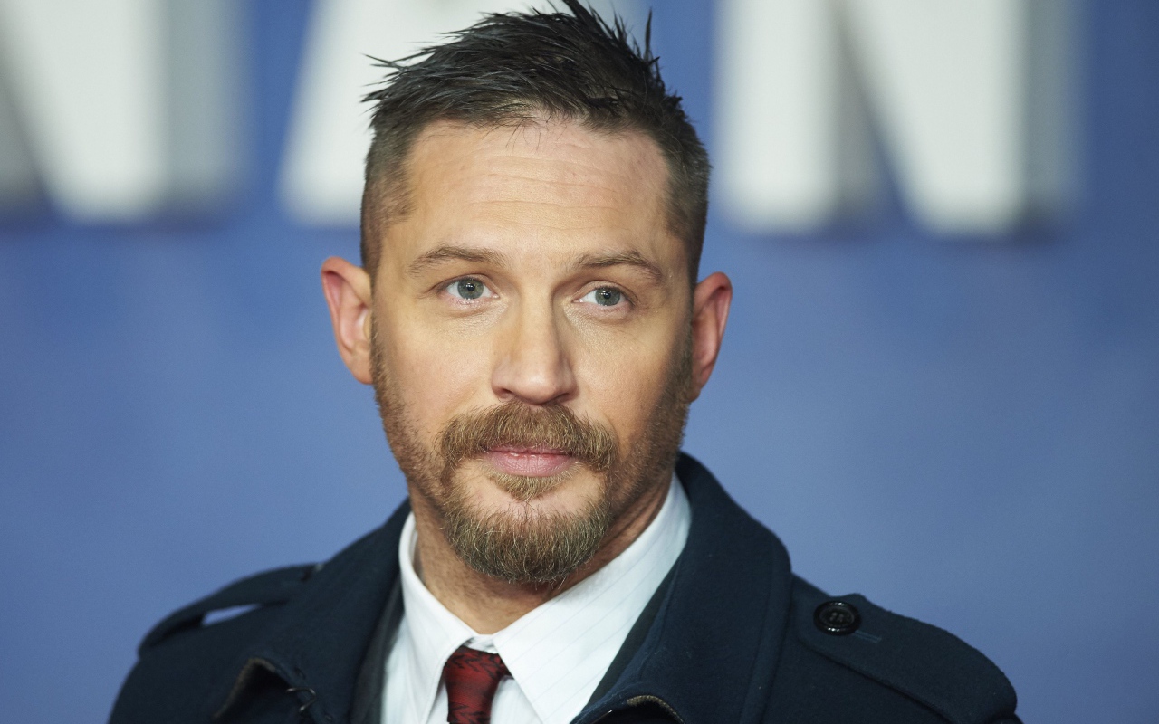 Стильный мужчина, актер Том Харди