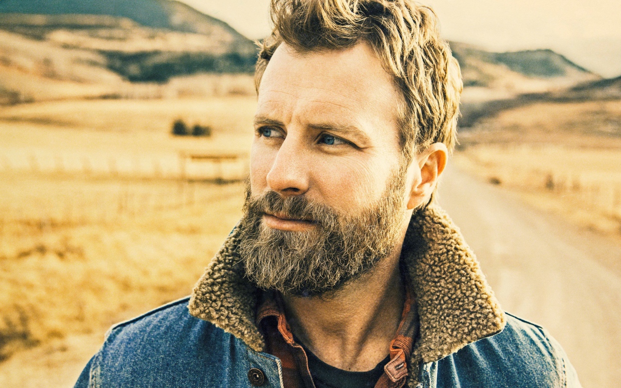 Кантри исполнитель Диркс Бентли с бородой