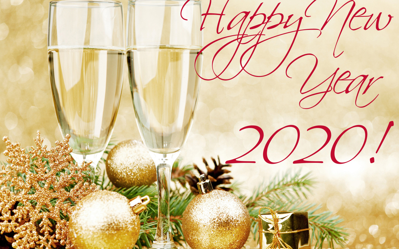 Два бокала шампанского и елочные шары, открытка на новый год 2020 