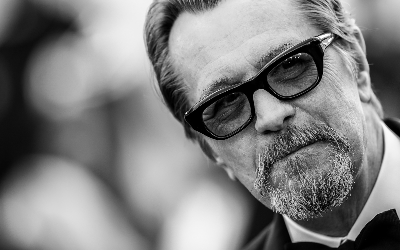 Актер Гэри Олдман черно белое фото