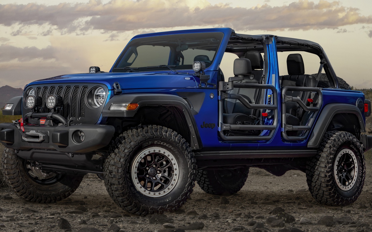 Синий  Jeep Wrangler Unlimited, 2020 года 