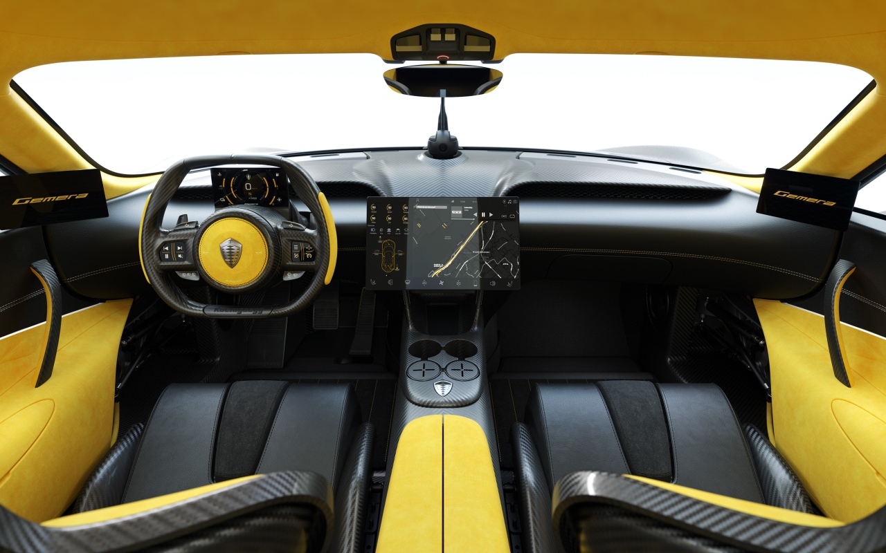 Салон автомобиля Koenigsegg Gemera 2020 года 