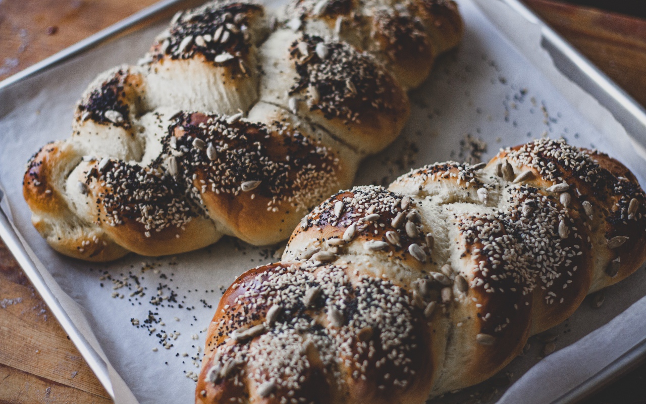 Булочки с маком и семечками 