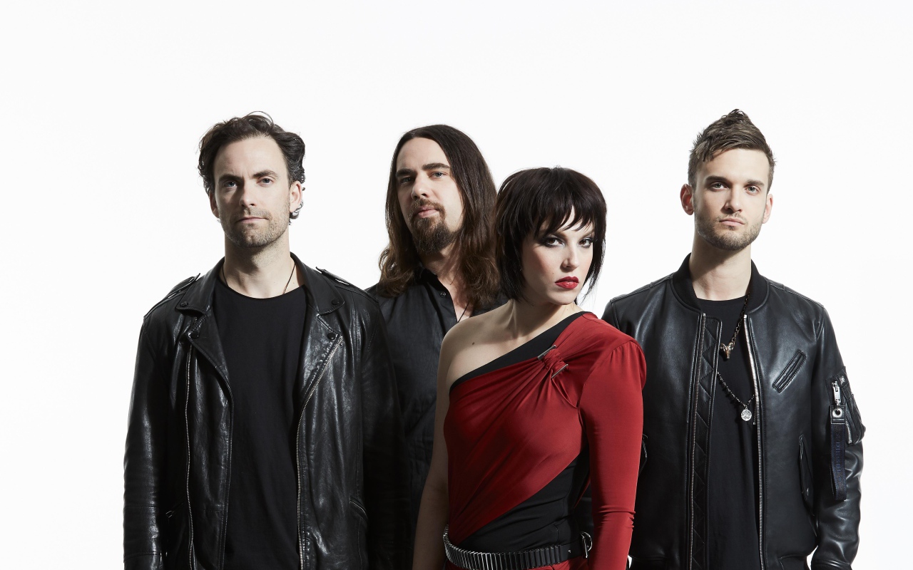 Рок группа Halestorm на белом фоне