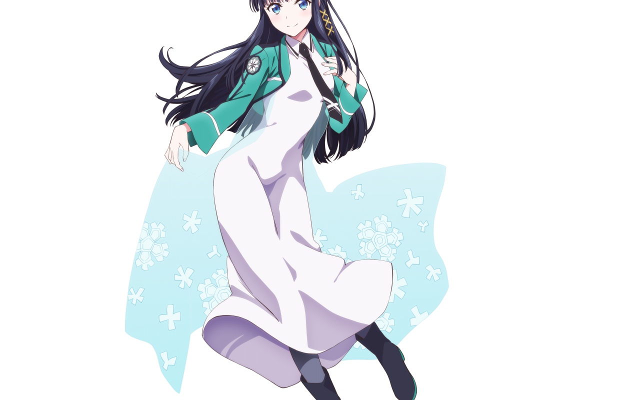 Красивая девушка Shiba Miyuki персонаж аниме  The Honor Student at Magic High School