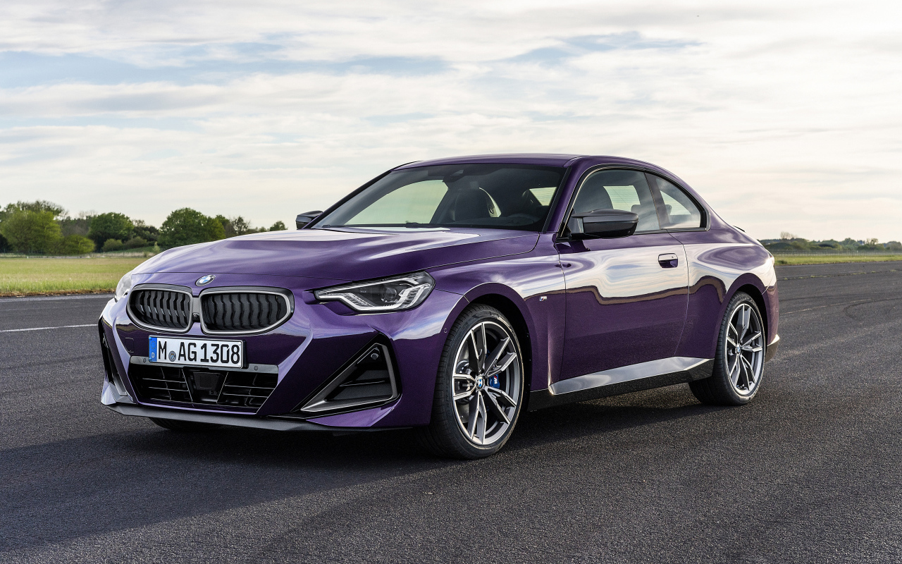 Автомобиль бизнес класса BMW M240i, 2021 года