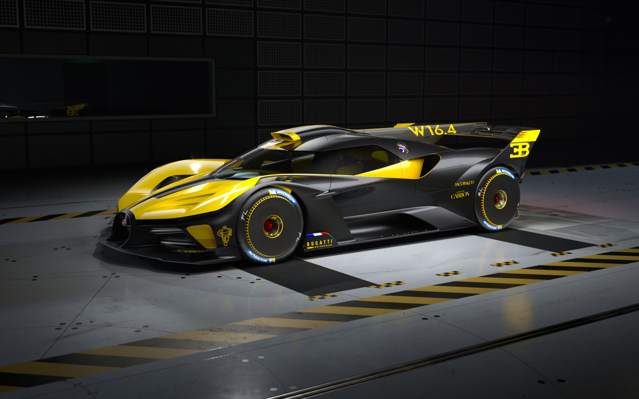 Гоночный автомобиль Bugatti Bolide 2022 года