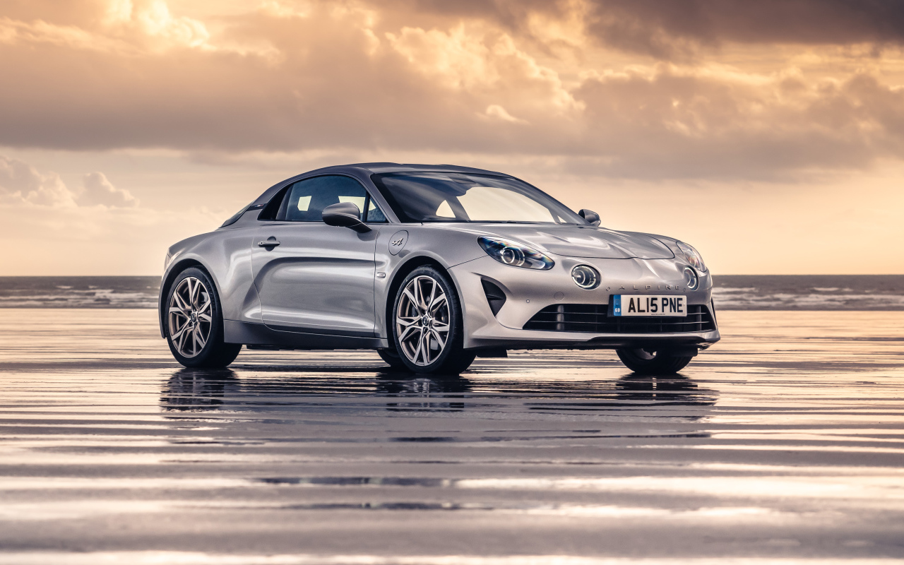 Автомобиль Alpine A110 Légende GT 2021 года