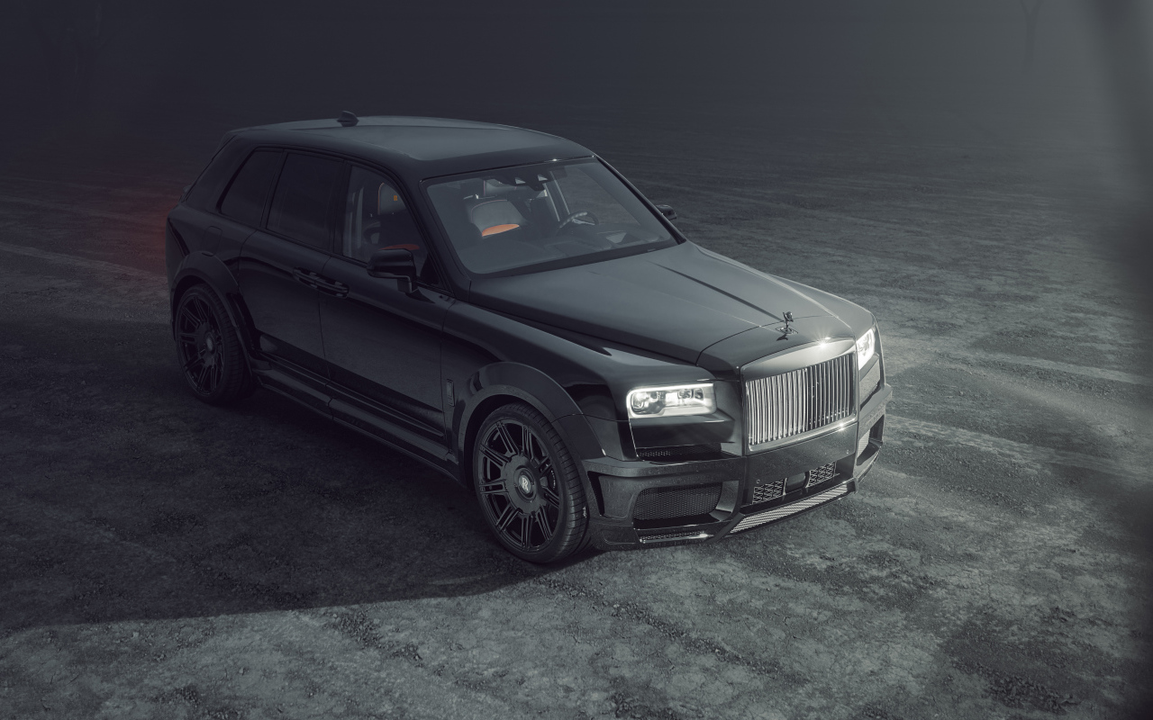 Внедорожник  Rolls-Royce Cullinan Black Badge 2021 года