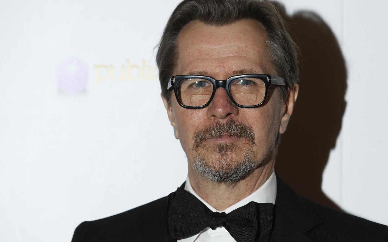 Стильный актер Гари Олдман